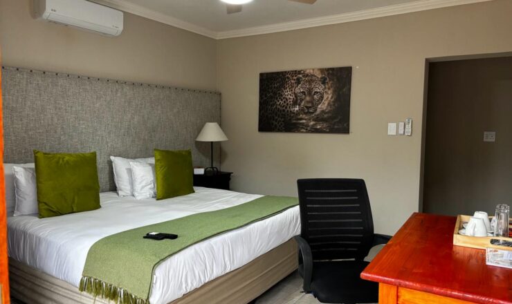 Tembo Guest Lodge: More Than Just a Hazyview Stay, Your South African Safari Oasis Awaits!