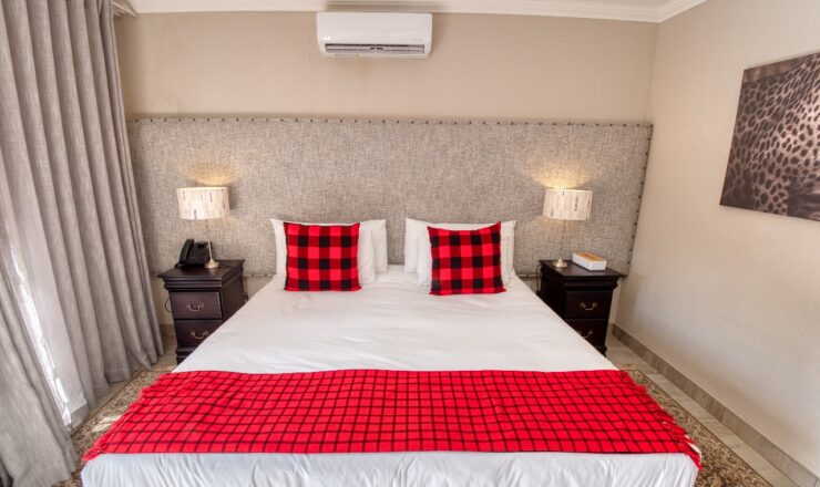 Best Ways To Save Money On Kruger Park Accommodation Without Sacrificing Comfort In 2025